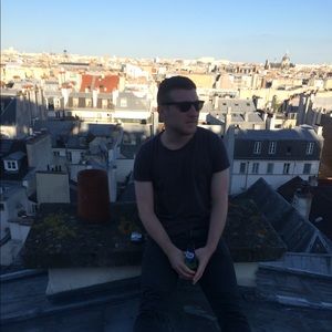 Meet your Posher, Maxime